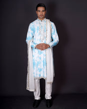 Load image into Gallery viewer, MOF Blue tie-dye Mirror Kurta Set
